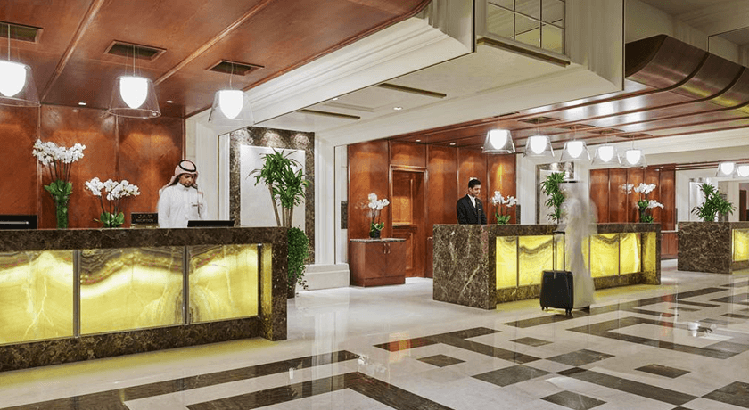 Swissotel Al Maqam (Bed & Breakfast)